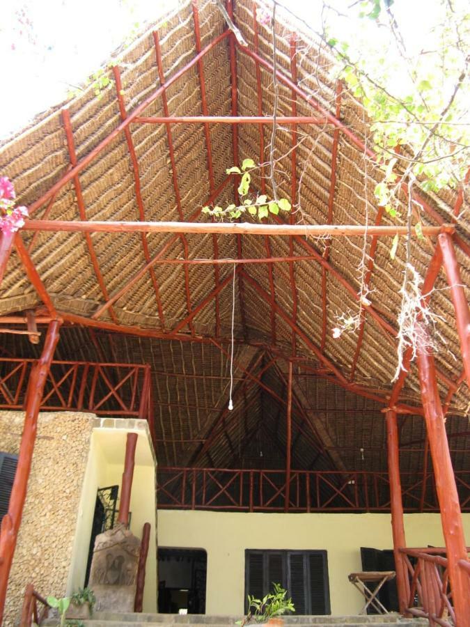 Kiloran Funzi House Bed and Breakfast Buitenkant foto